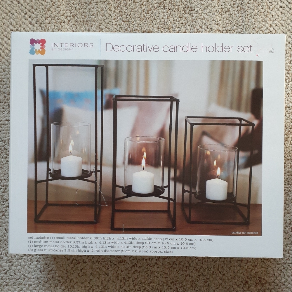 Decorative candle holder set